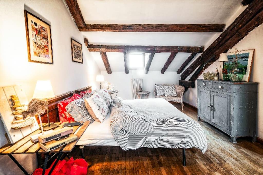 Loft Overlooking The Old Town . Feltre Esterno foto