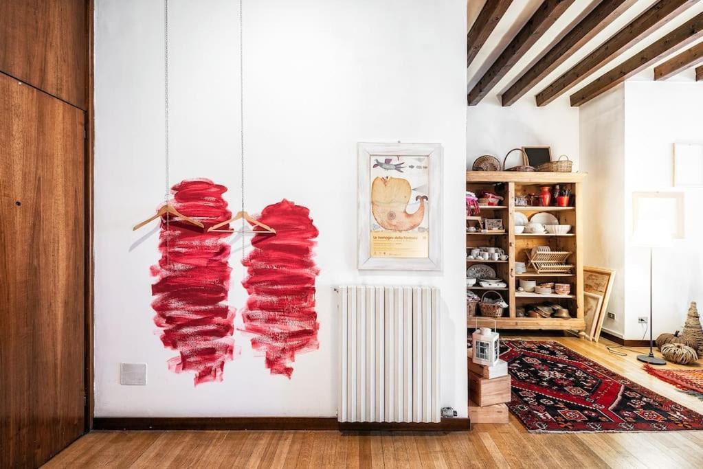 Loft Overlooking The Old Town . Feltre Esterno foto