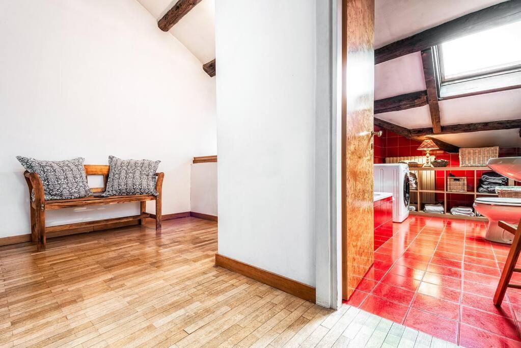Loft Overlooking The Old Town . Feltre Esterno foto