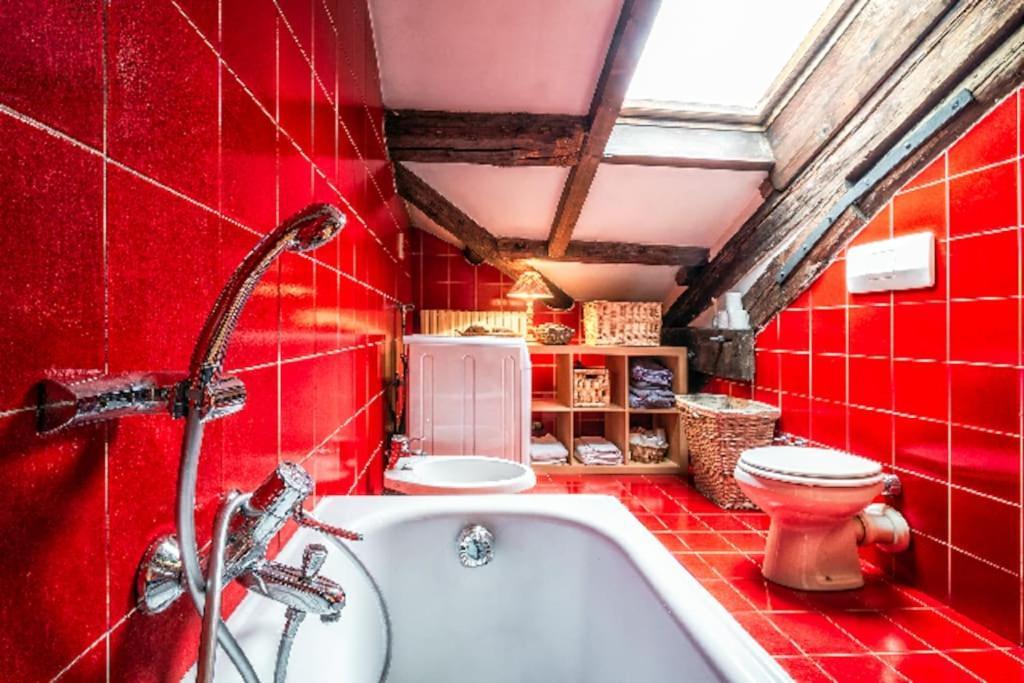 Loft Overlooking The Old Town . Feltre Esterno foto